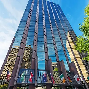 Crowne Plaza Newly Renovated With No Fee Сиэтл