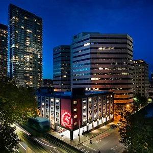 Staypineapple, Five, Downtown Hotel